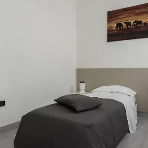 easy-venice-room.hotelinveneto.com/