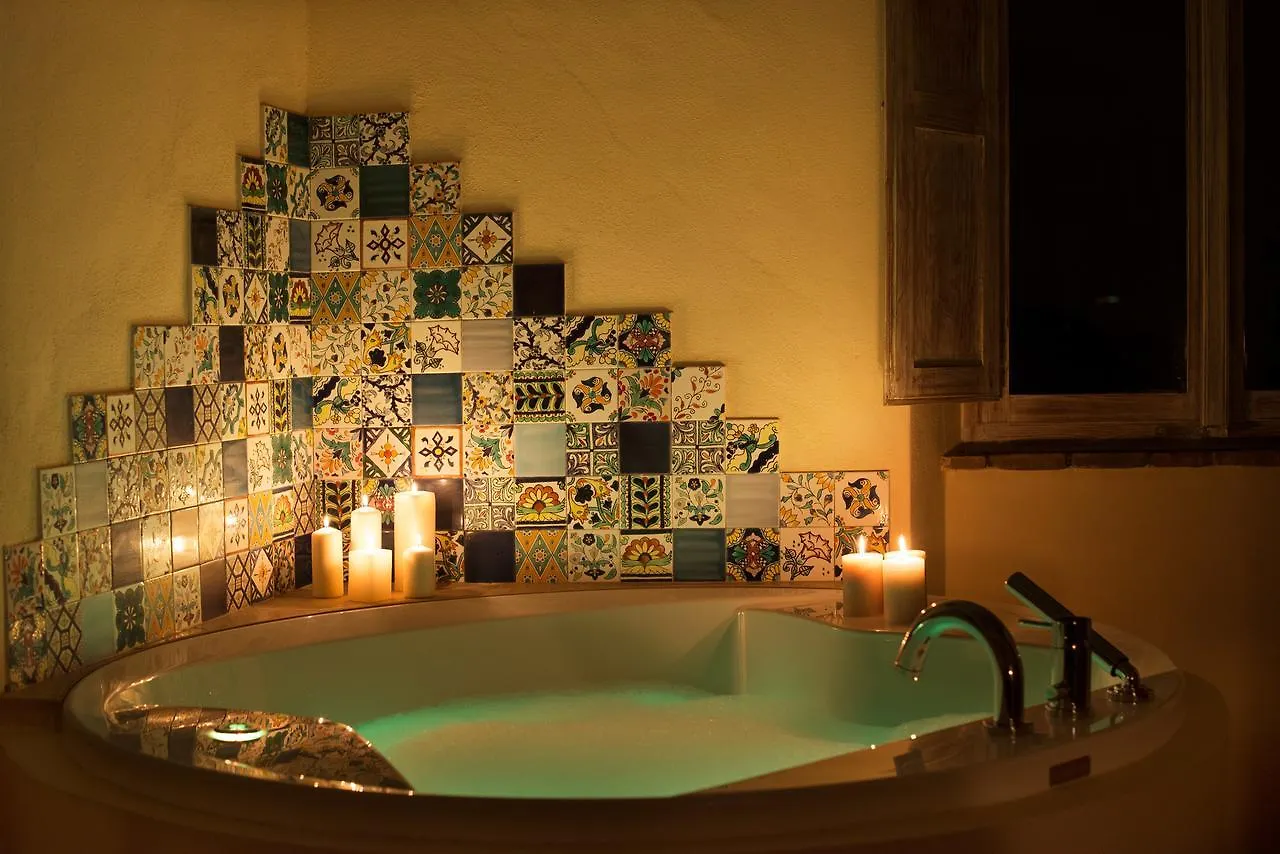 B&B La Pecora Nera Mazzolla 0*,  Italy