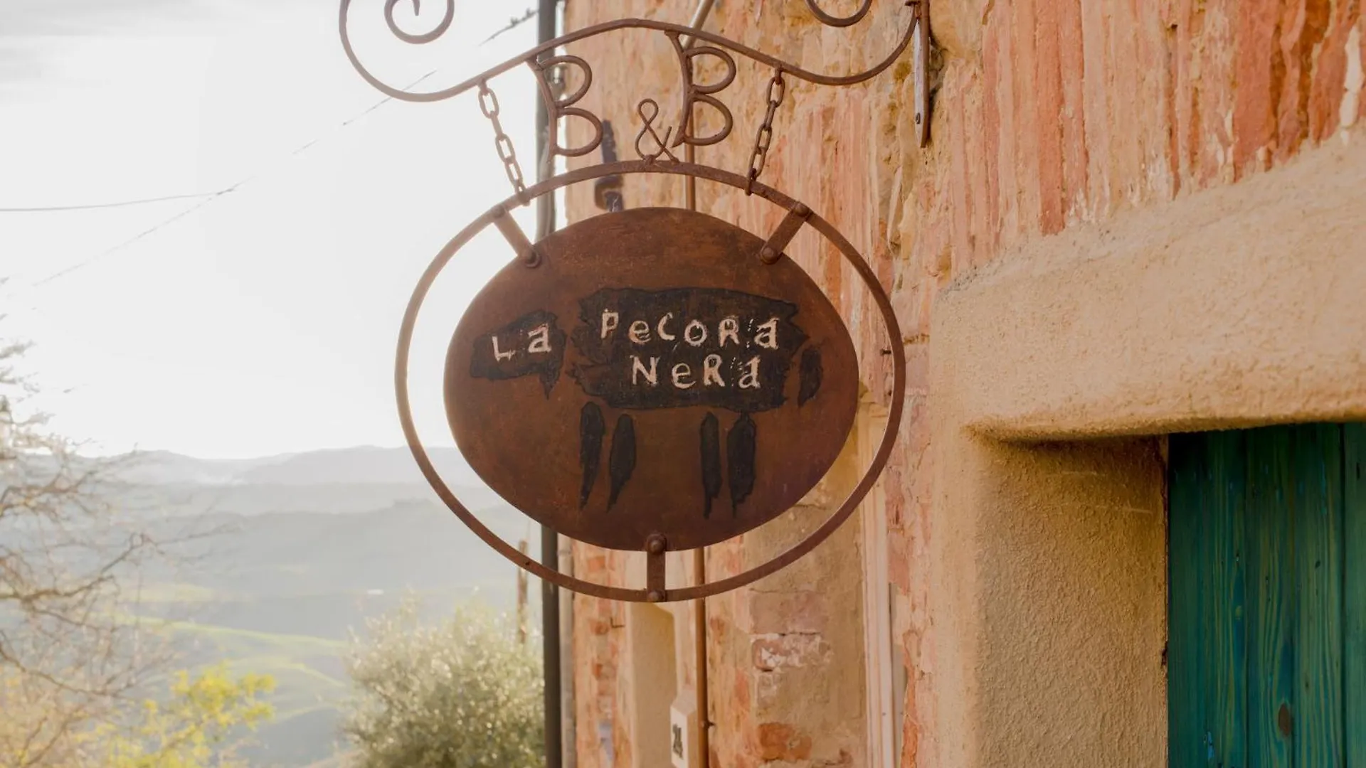 B&B La Pecora Nera Mazzolla